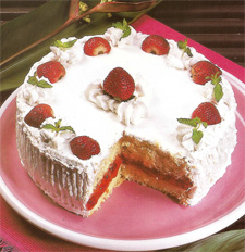 Cake Lapis Strawberry